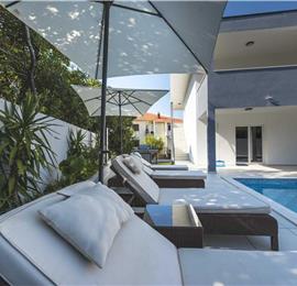 4 Bedroom Villa with Pool in Supetar, Brac Island, Sleeps 8